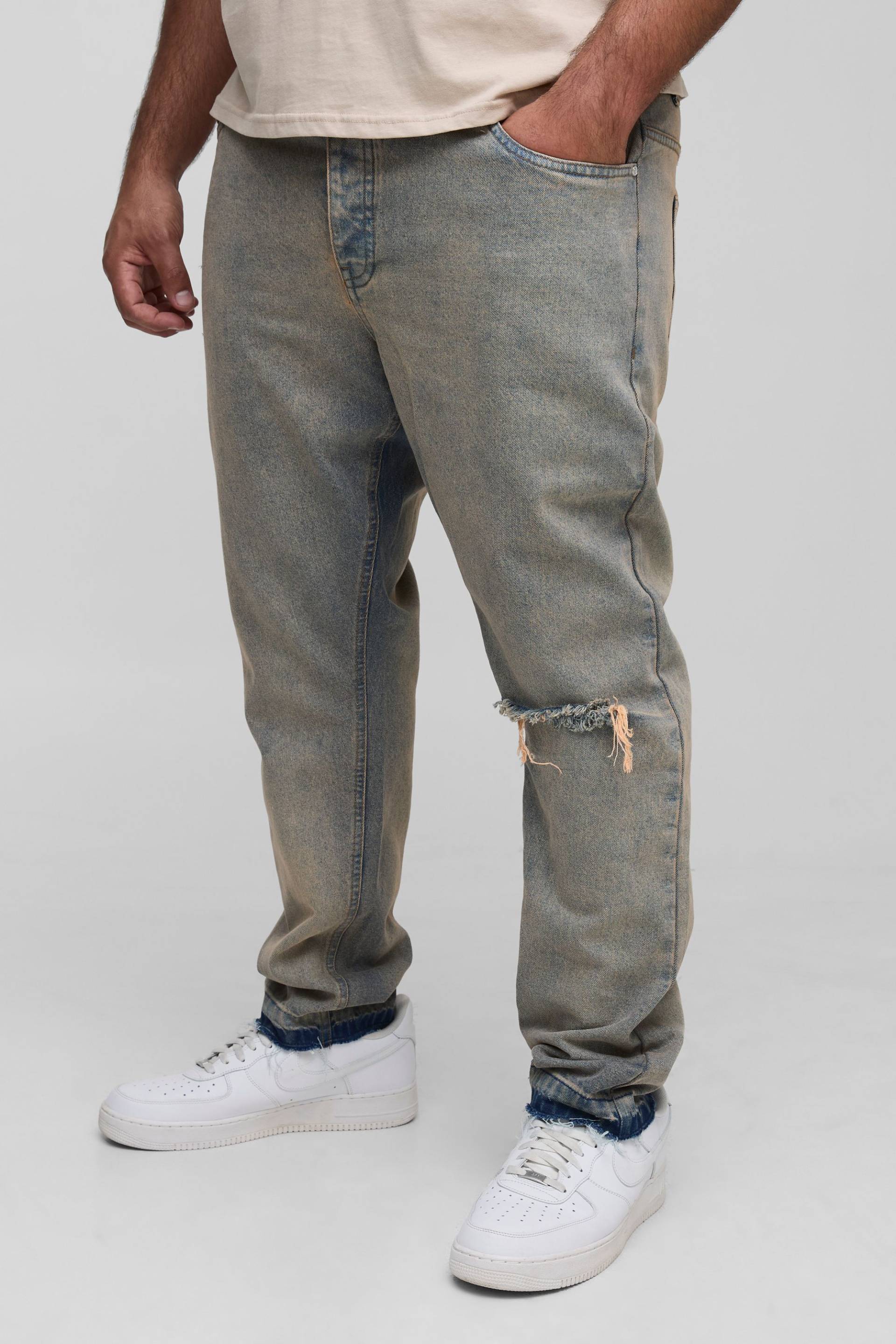Plus zerrissene Slim-Fit Jeans - Grau - 40, Grau Plus zerrissene Slim-Fit Jeans - Grau - 40, Grau von boohooman