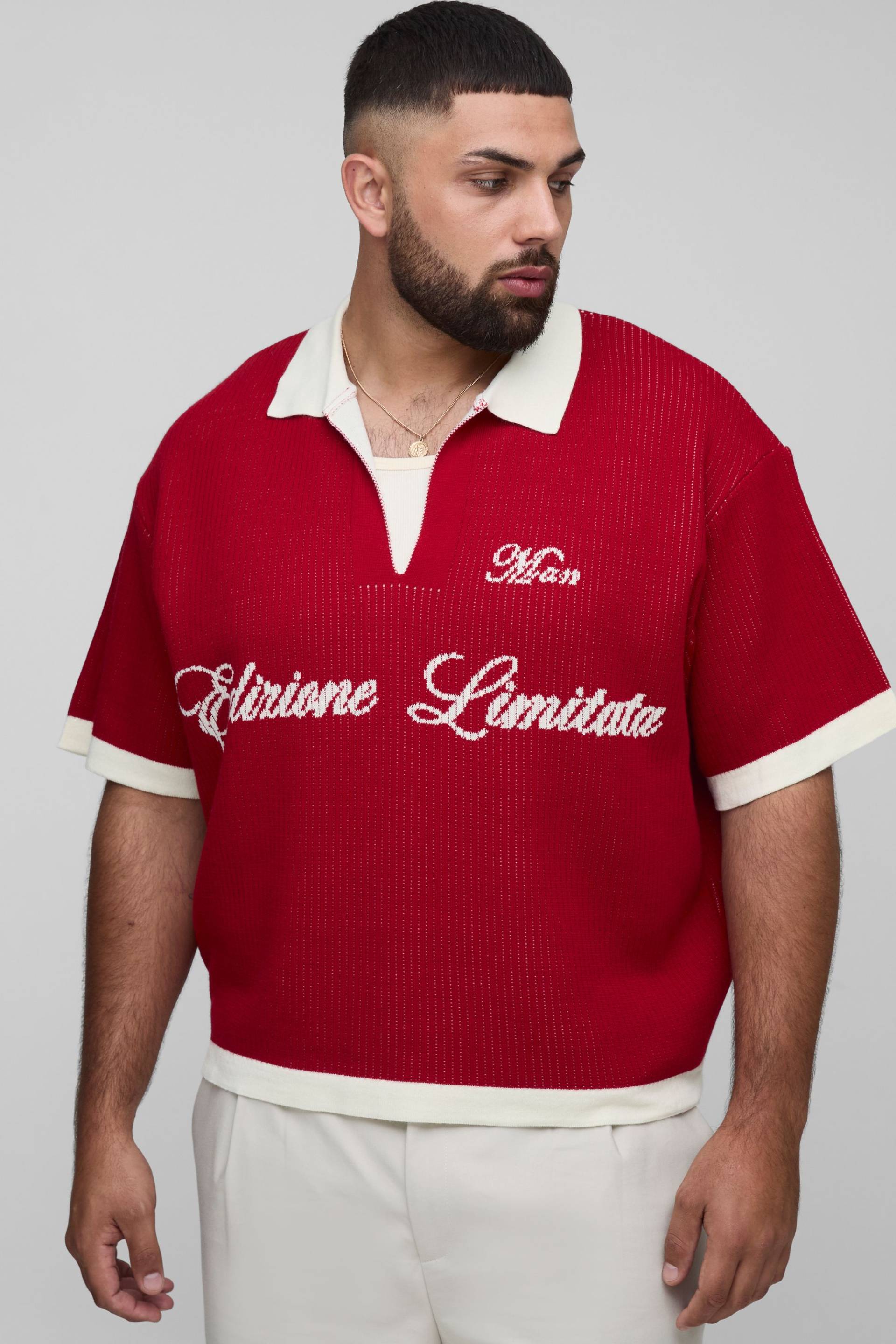 Plus kastiges geripptes Oversize Man Poloshirt von boohooman