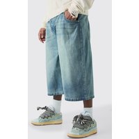 Plus lange Jeansshorts in antikblauer Waschung von boohooman