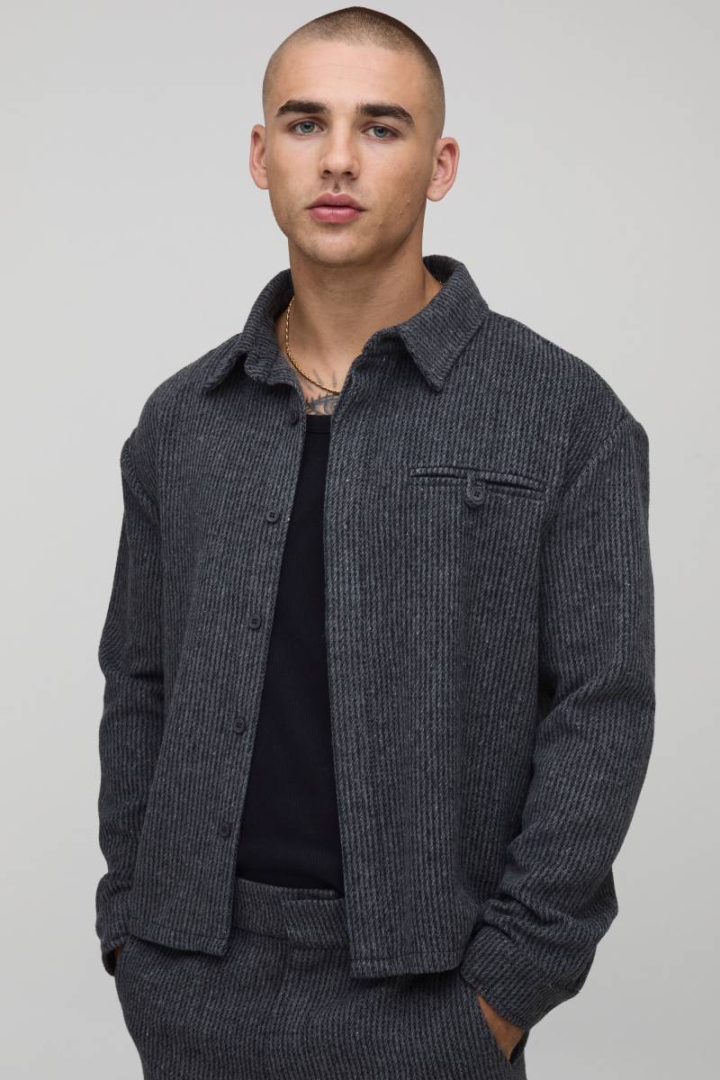 Geripptes Overshirt mit Tasche - Grau - M, Grau Geripptes Overshirt mit Tasche - Grau - M, Grau von boohooman