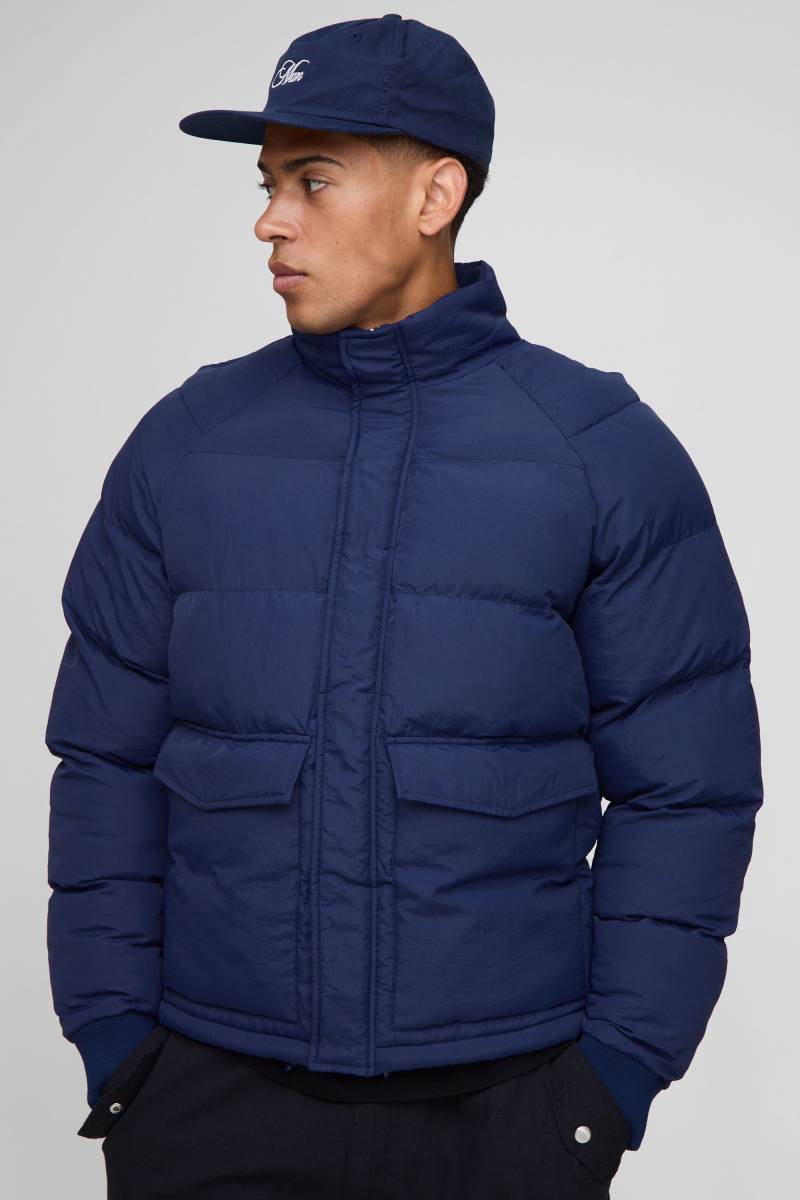 Steppjacke mit Trichterkragen und Raglan-Ärmeln - Blau - M, Blau von boohooman