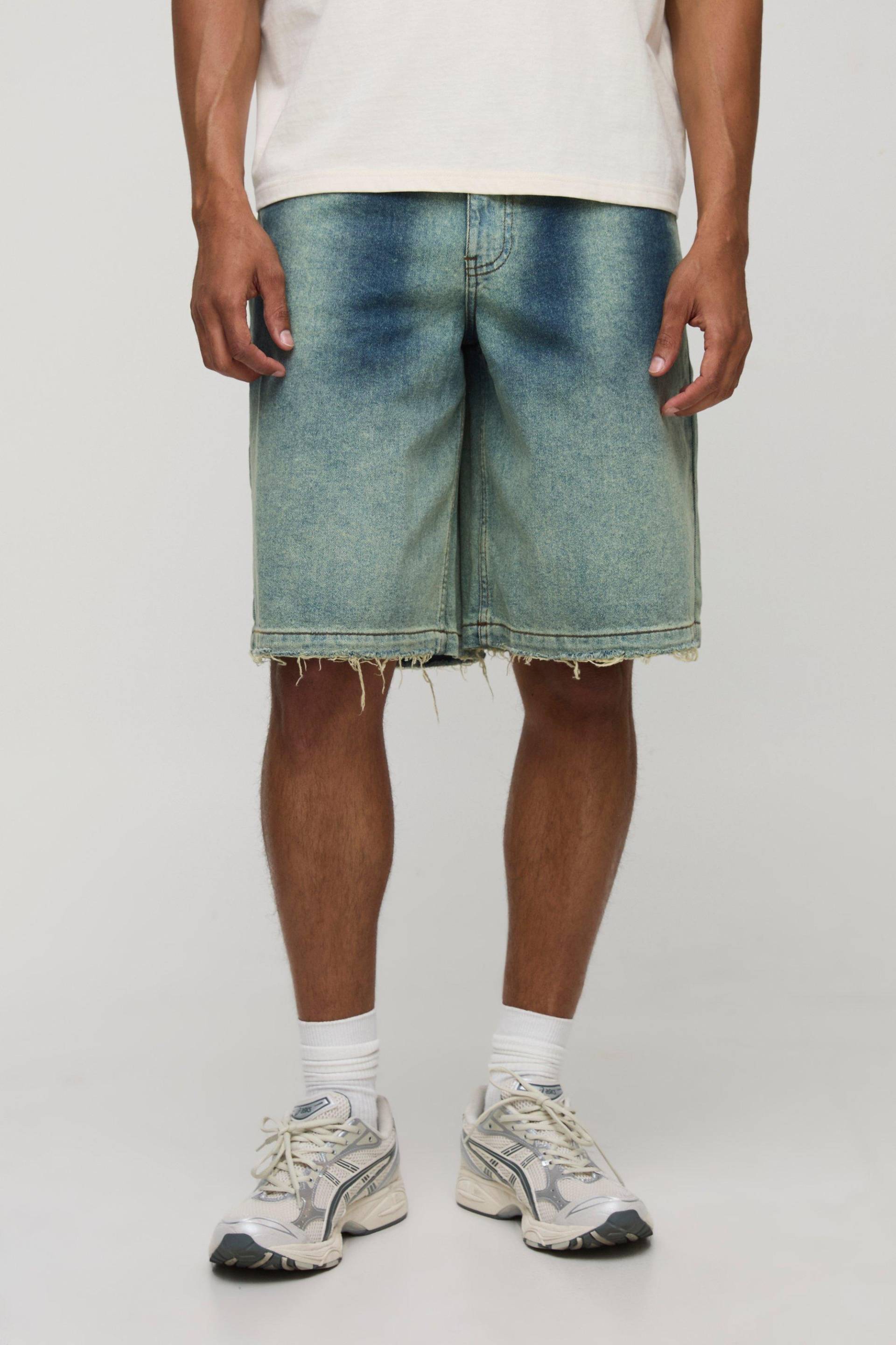 Ombre Jeansshorts - Blau - 32, Blau von boohooman
