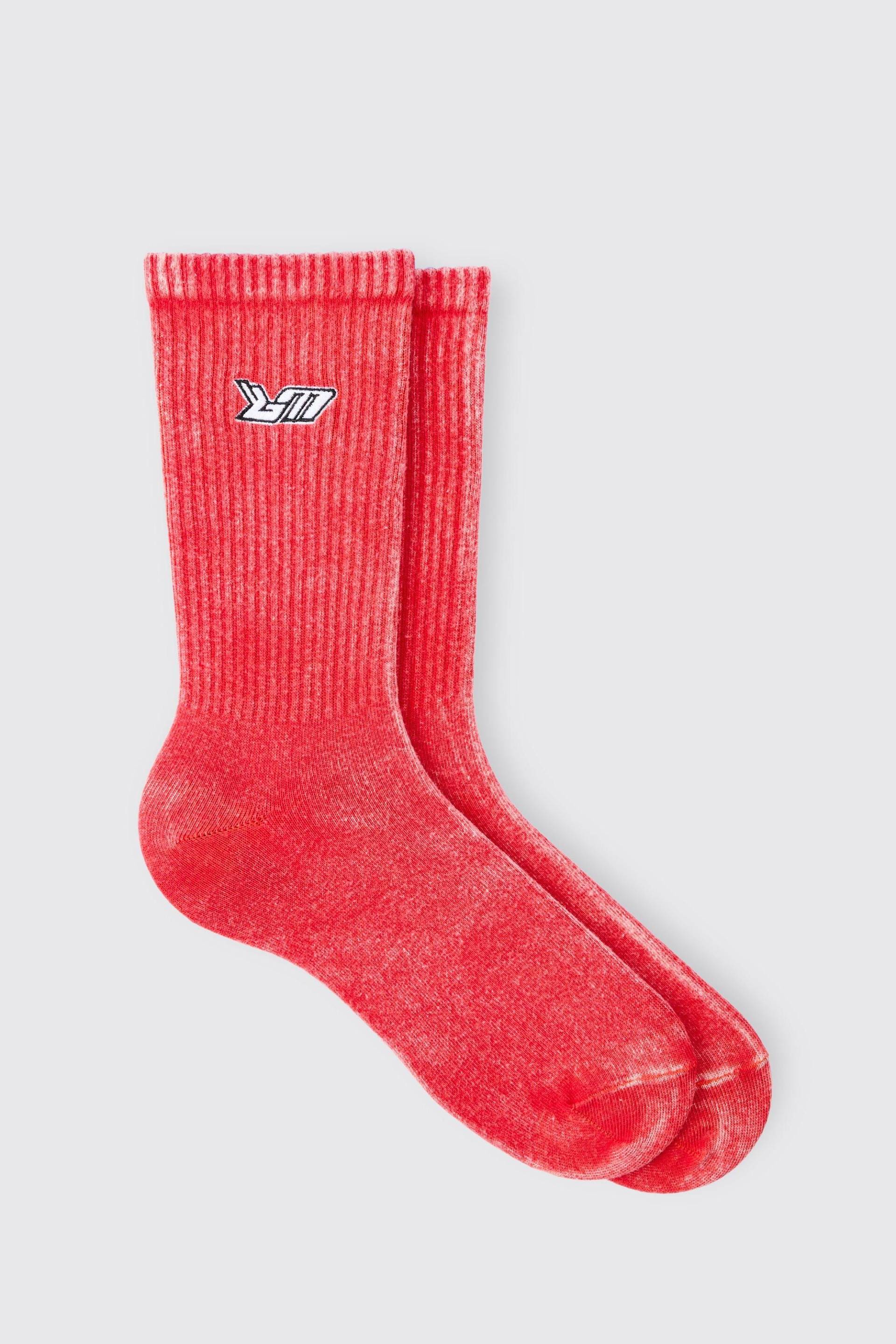 Rote Socken mit Acid-Waschung und Bm-Stickerei - ONE SIZE, Rot Rote Socken mit Acid-Waschung und Bm-Stickerei - ONE SIZE, Rot von boohooman