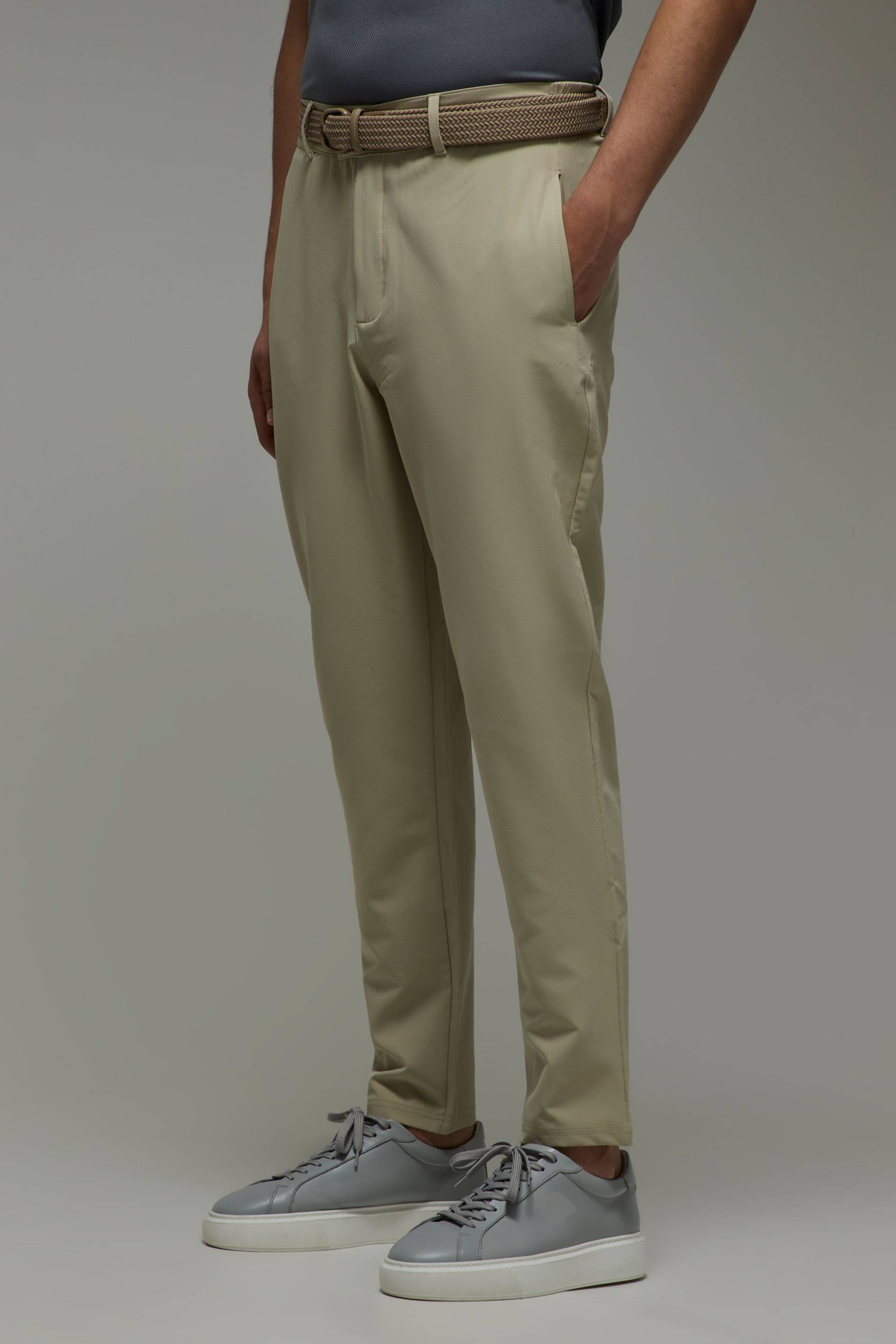 Schmale Man Active Stretch Golf-Hose - Grau - L, Grau von boohooman