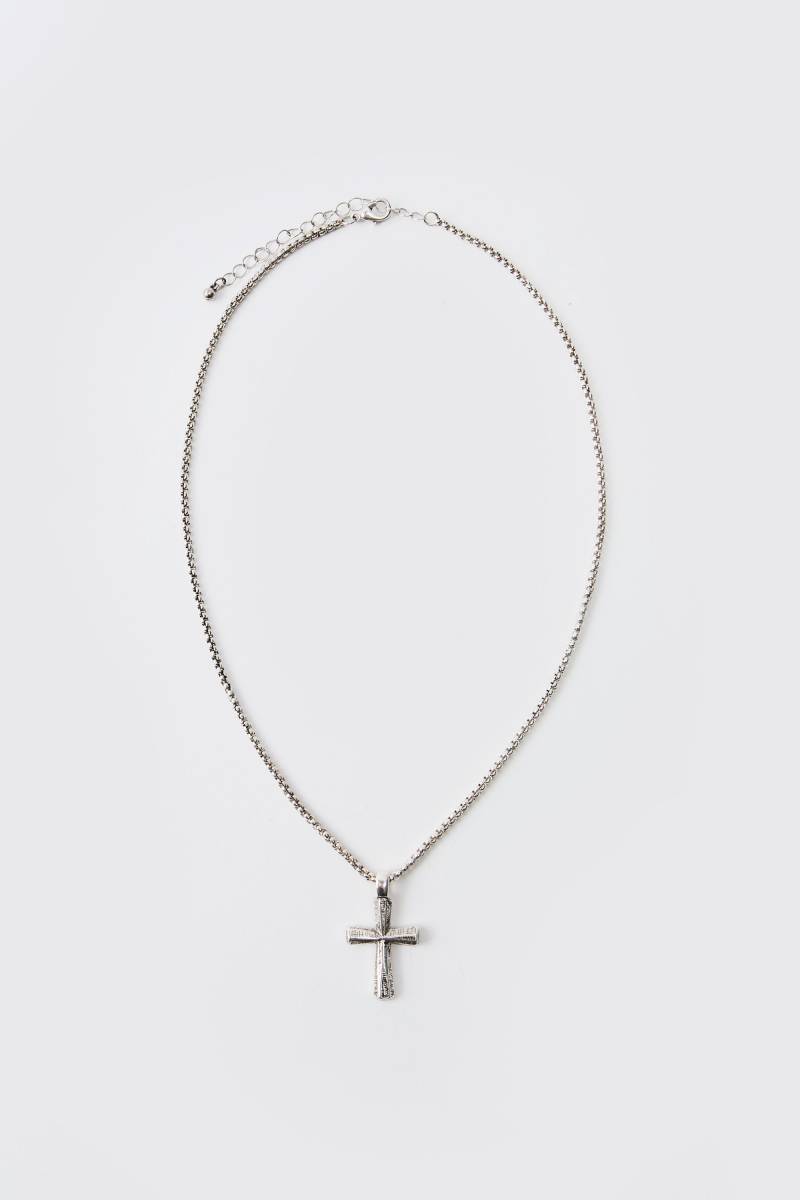 Silberner Kreuz-Anhänger von boohooman
