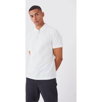 Slim-Fit Pique Poloshirt mit 1/4 Reißverschluss - Weiß - XS, Weiß Slim-Fit Pique Poloshirt mit 1/4 Reißverschluss - Weiß - XS, Weiß von boohooman