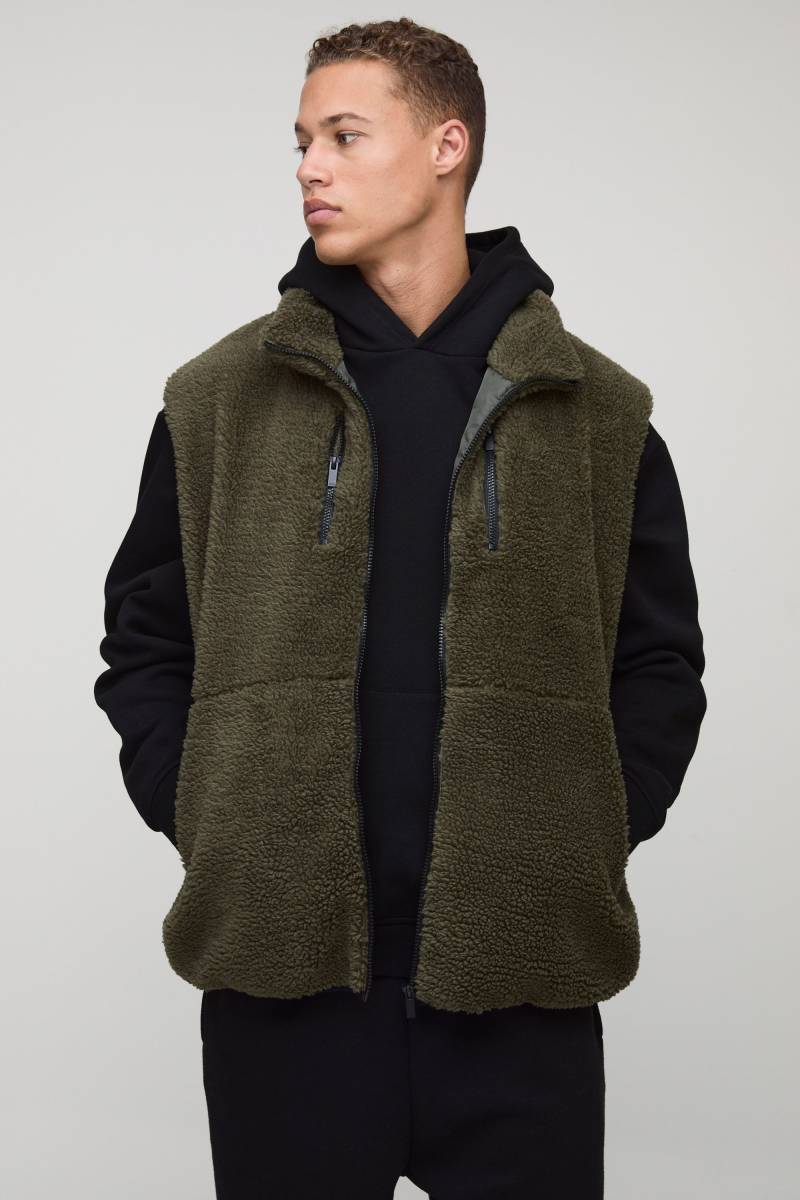 Tall Borg-Weste mit Reißverschluss - Khaki - M, Khaki von boohooman