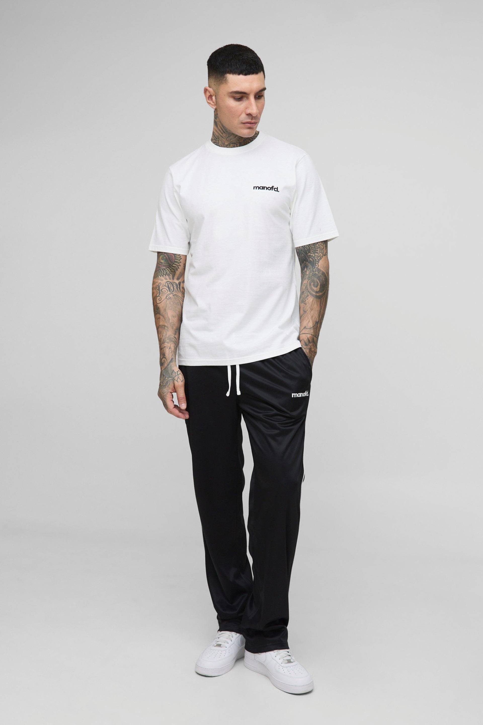 Tall Oversize T-Shirt mit Man-Stickerei & Oversize Trikot-Jogginghose - Weiß - 2XL, Weiß von boohooman