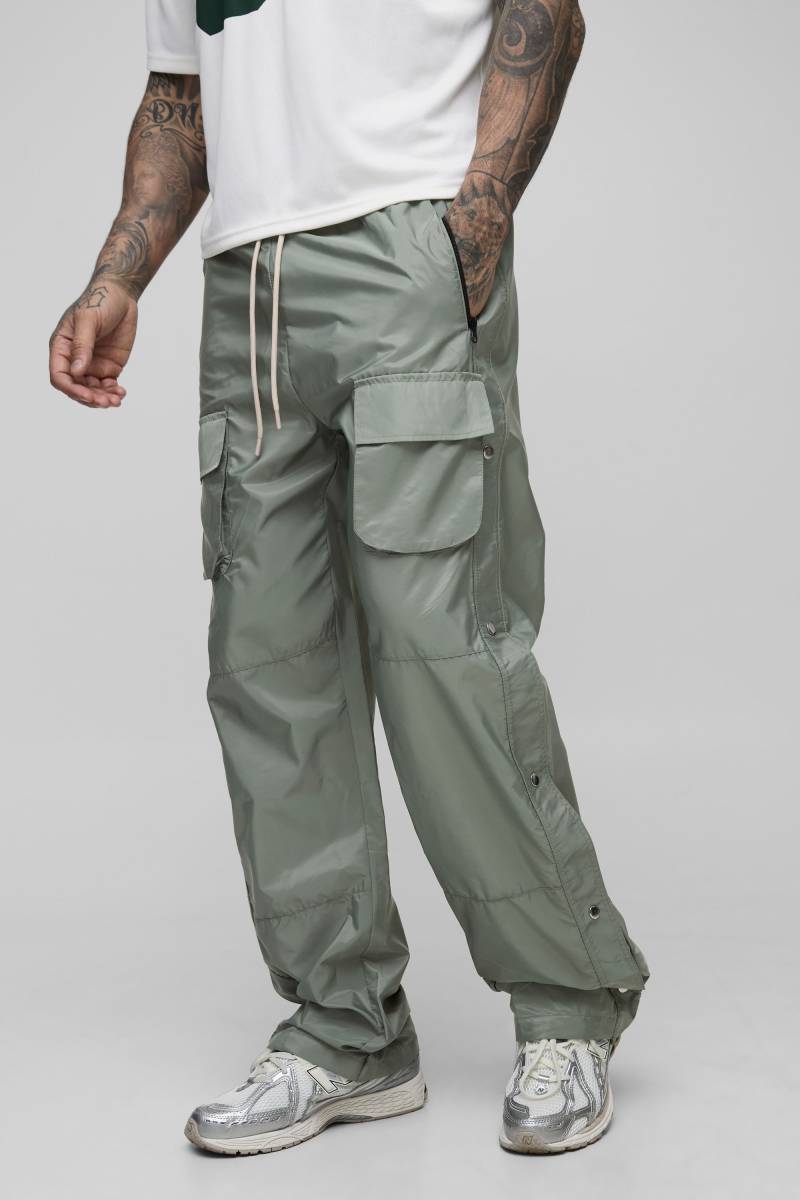 Tall Slim-Fit Cargo-Schlaghose mit elastischem Bund - light khaki - XL, light khaki von boohooman