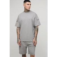 Tall T-Shirt mit Utility-Tasche & Cargo-Shorts - Grau - XL, Grau Tall T-Shirt mit Utility-Tasche & Cargo-Shorts - Grau - XL, Grau von boohooman