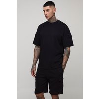 Tall T-Shirt mit Utility-Tasche & Cargo-Shorts - Schwarz - XL, Schwarz von boohooman