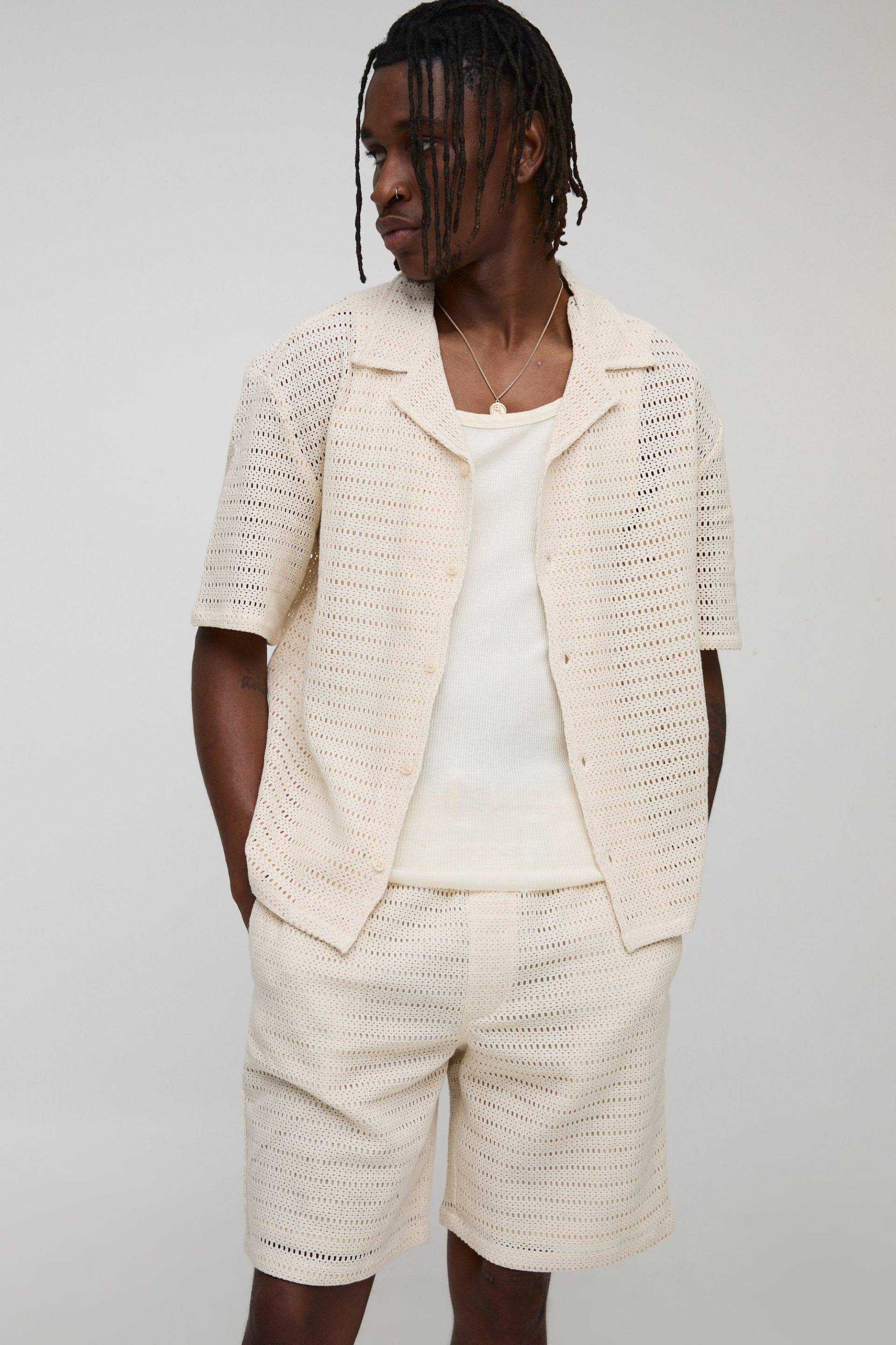 Tall strukturiertes kastiges Oversize Hemd und Shorts - Ecru - L, Ecru Tall strukturiertes kastiges Oversize Hemd und Shorts - Ecru - L, Ecru von boohooman