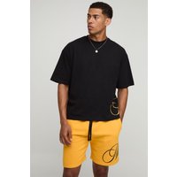Kastiges Oversize T-Shirt mit M-Schriftzug und Shorts - Gelb - XL, Gelb von boohooman
