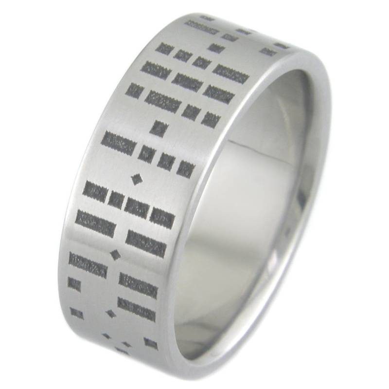 Laser-Gravur Morse-Code Titanring von boonerings