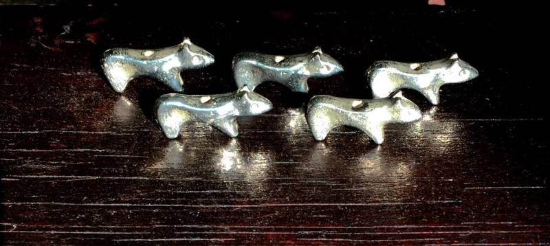 Ureinwohner Tierfetisch, Zuni Silberdachs Fetisch, Fetisch Für Die Schmuckherstellung, Tierfetisch Zum Stechen von borderlandsJEWELRY