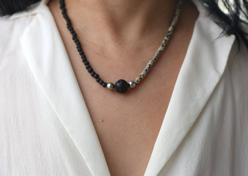 Edelsteinperlen Halskette, Unikate Halskette Aus Lava Und Dalmatiner Jaspis, Handgemachte Einzigartig Kette, #47 von boshilian