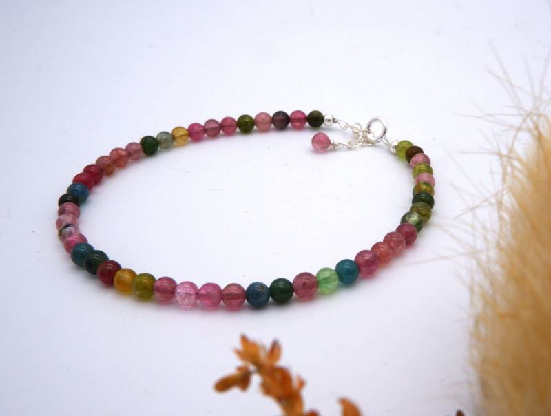 Perlen Armband, Edelstein Turmalin 3, 5mm, Süßes Ocktober Geburtsstein von boshilian
