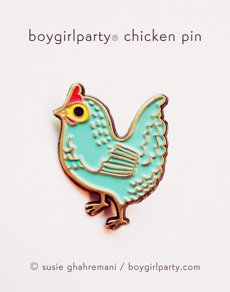 Huhn Emaille Pin Anstecker, Brosche Pins, Hühner Schmuck, Pins Blau, Anstecknadel Geschenk Für Sie, Rote von boygirlparty
