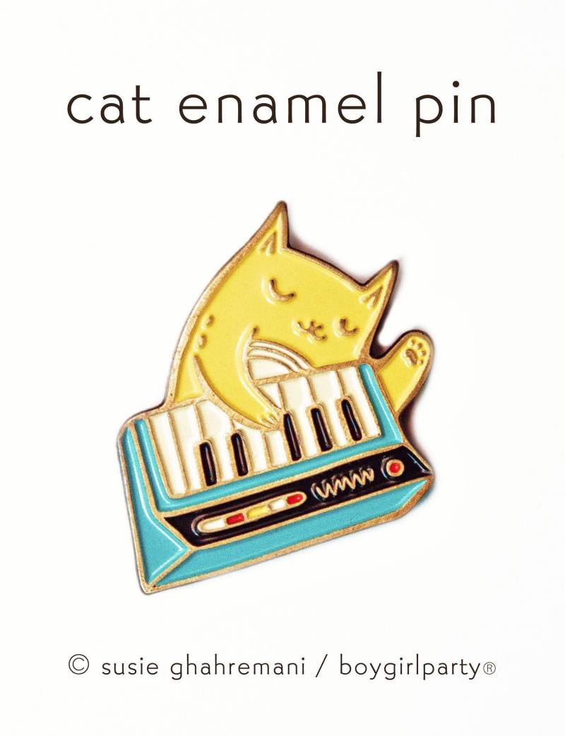 Synthesizer Cat Emaille Pin 80Er Jahre Pins Musik Katze Synth Von Boygirlparty Punk New Wave Keyboard von boygirlparty