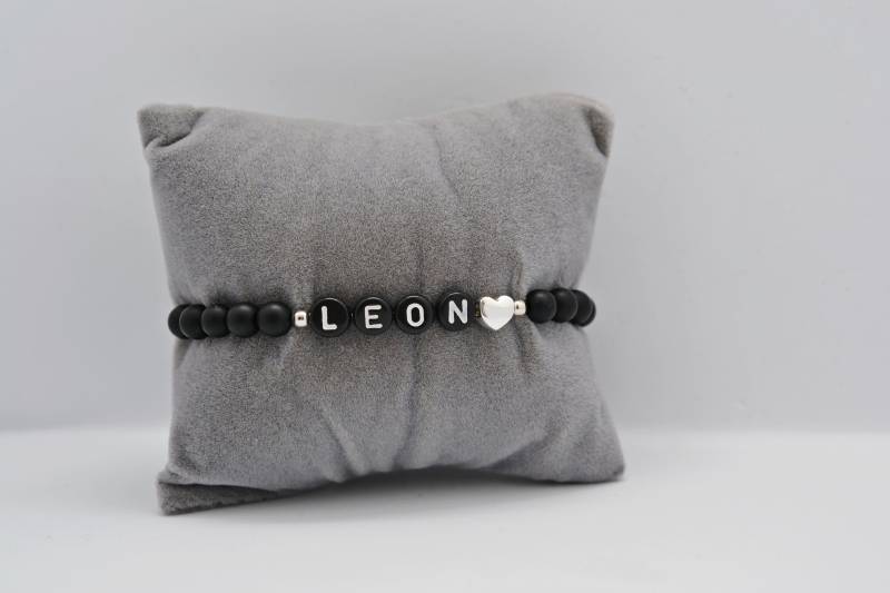 Personalisierbares Buchstabenarmband Mit Jade-Perlen Und Herz - Perfektes Geschenk Zur Geburt, Zum Geburtstag, Valentinstag Oder Weihnachten von bracelens