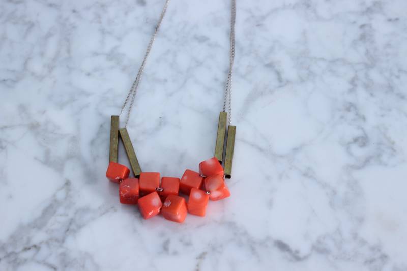 Doppelte Strang Koralle & Messing Auf Zarte Sterling Silberketten von brackishchannel