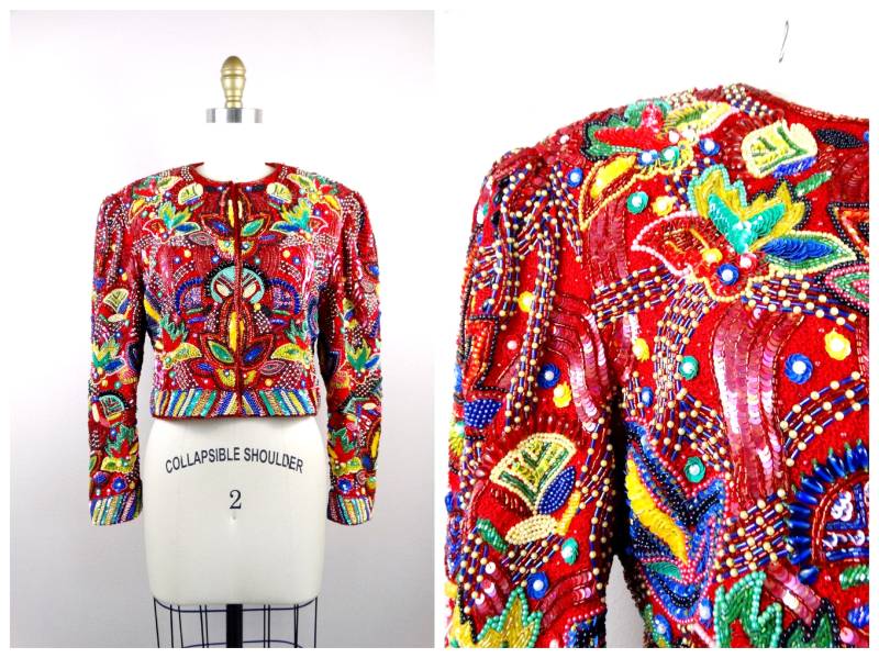 Designer Couture Vintage Bestickter Bolero/Folk Art Deco Perlen Pailletten Verzierte Rote & Gelbe Jacke Von Jeanette St. Martin von braxae
