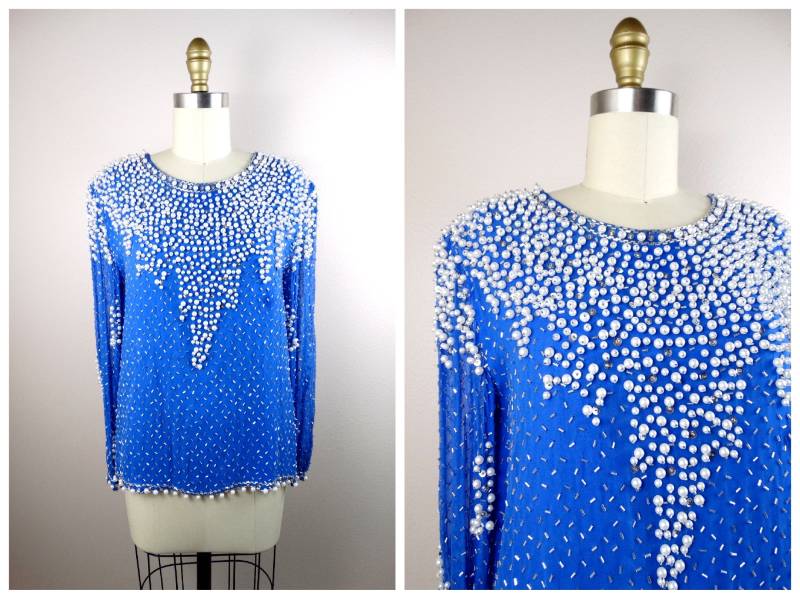 Lillie Rubin Perlenbesetztes Blaues Top/Vintage Langarm Seidenbluse Mit Perlen Verziert von braxae