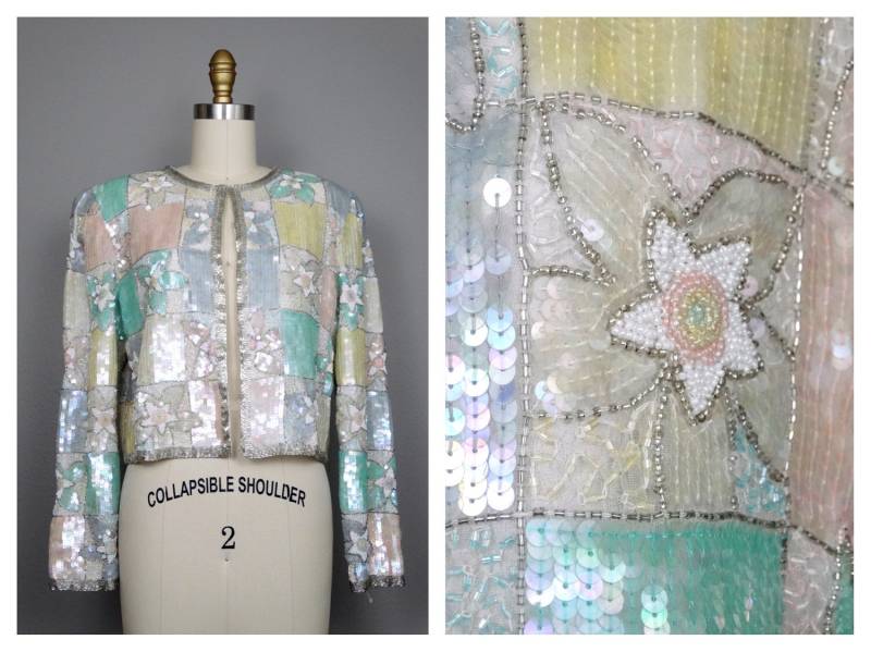 Schillernde Pailletten-strickjacke/Vintage Seidenjacke Mit Pastellperlen Schillernde Pailletten-strickjacke/Vintage Seidenjacke Mit Pastellperlen von braxae