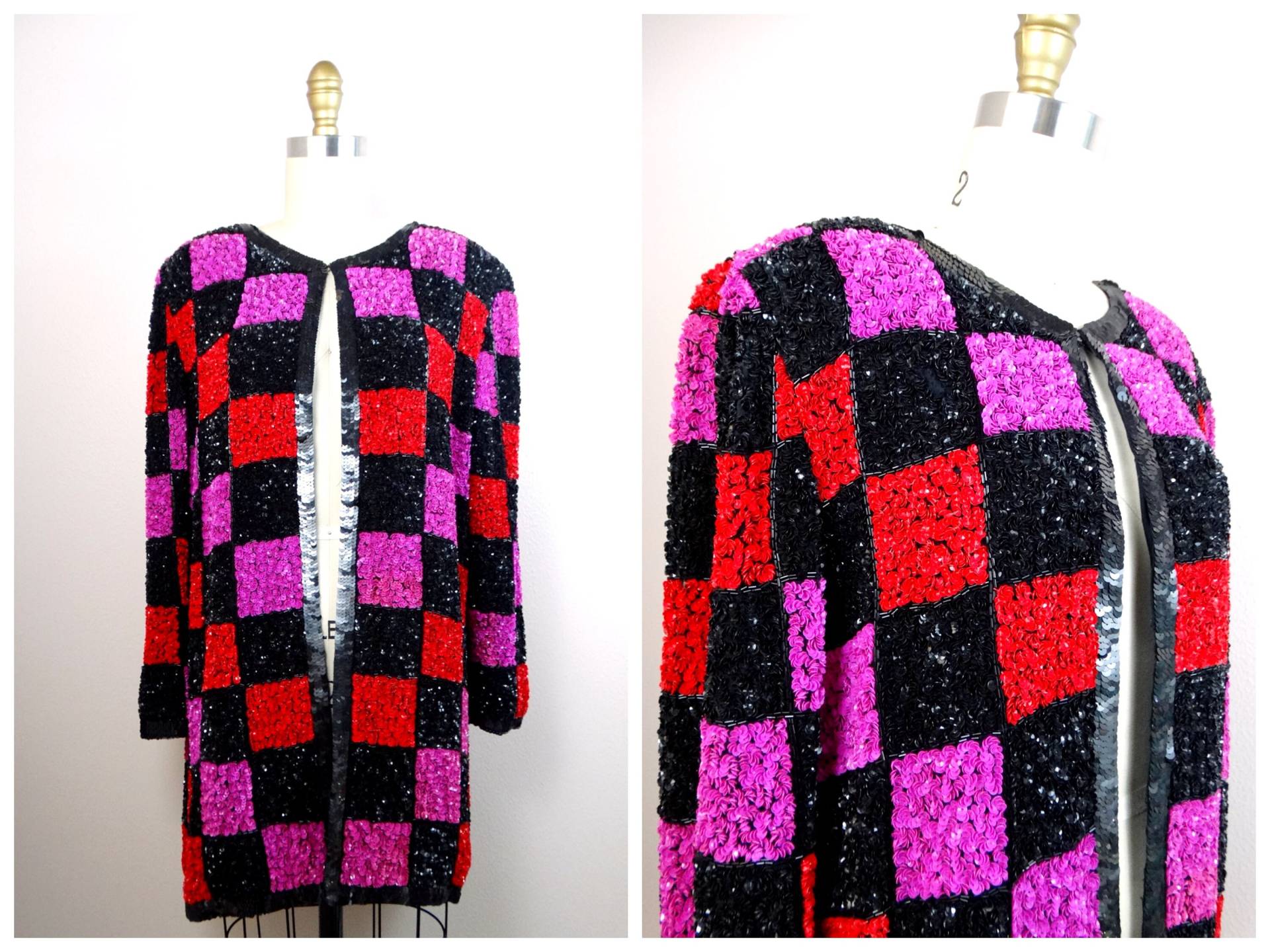 Retro Karo Pailletten Lange Jacke // Komplett Verziertes Rosa Rot Und Schwarze Perlen Schachbrett Offene Cardigan Duster Top von braxae