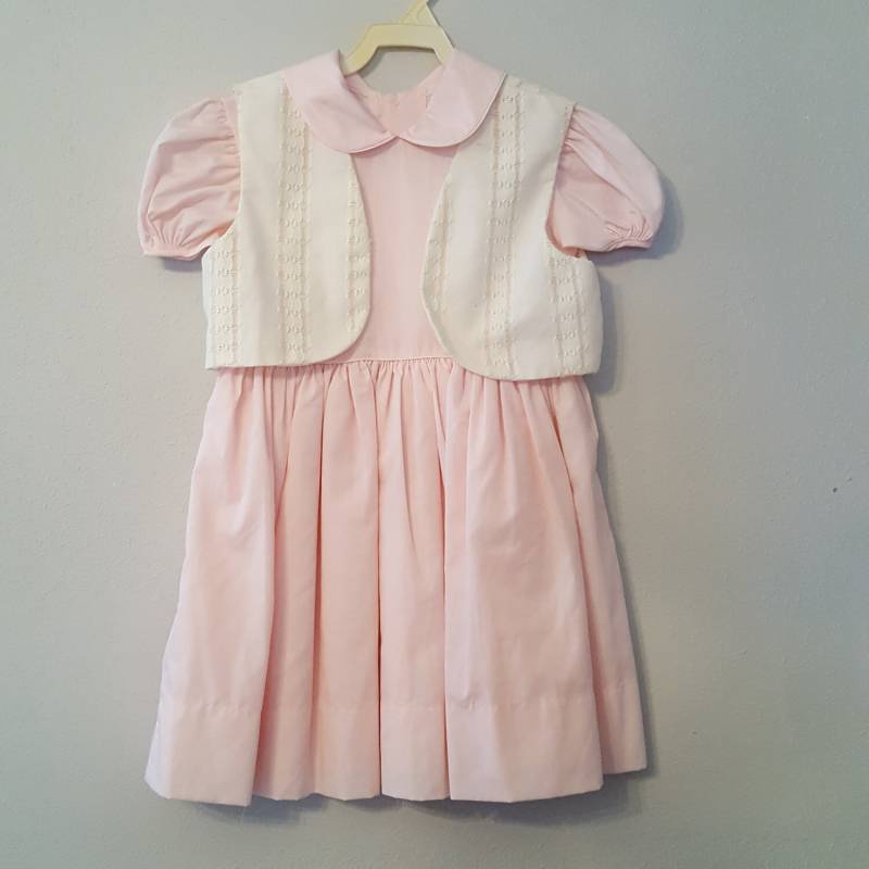 Vintage Mädchen Rosa Kleid Und Weiße Spitze Weste - Größe 6 Neu, Nie Getragen von breedbabynyc