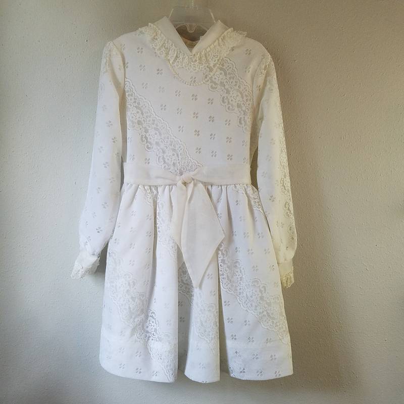 Vintage Mädchen Weißes Spitzenkleid Hollywood Perlen, Größe 5/6 von breedbabynyc