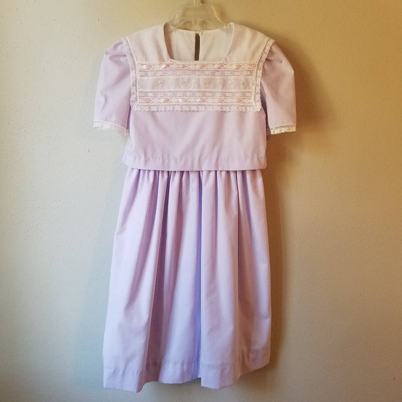 Vintage Mädchenkleid Lila Spitzenkragen, Handgenähtes Band - Size 8 von breedbabynyc