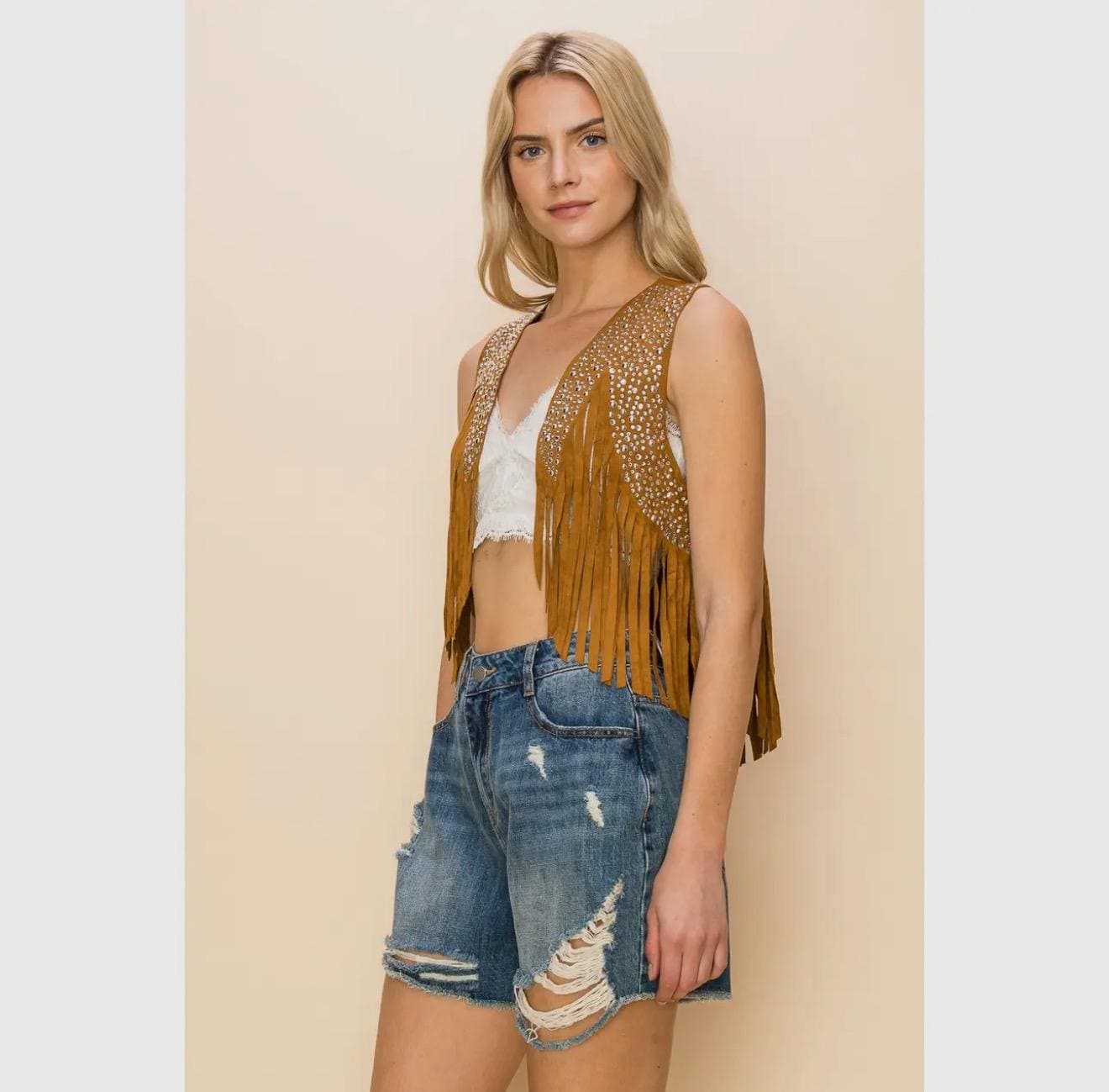 Braune Faux Wildleder Fringe Weste - Western Cropped Front Offen Mit Strass & Quaste Detail von briannabarrazayoga