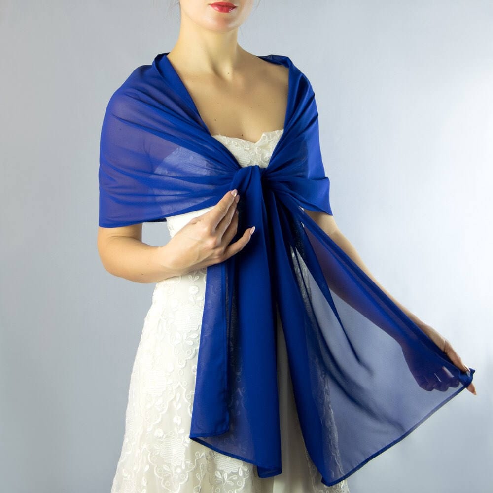 Chiffon Tuch Royal Blau Schal Bolero Winter Hochzeit Shrug Elegantes Accessoire 200 cm Blau/Hellblau N6 Chiffon Tuch Royal Blau Schal Bolero Winter Hochzeit Shrug Elegantes Accessoire 200 cm Blau/Hellblau N6 von bridalspain