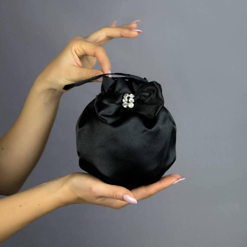 Elegante Schwarze Satinbeutel Geldbörse Schwarz Für Ihre Hochzeit, Kommunion Aus Satin Und Verziert Mit Strasssteinen Schleife/Geldbeutel/Party Elegante Schwarze Satinbeutel Geldbörse Schwarz Für Ihre Hochzeit, Kommunion Aus Satin Und Verziert Mit Strasssteinen Schleife/Geldbeutel/Party von bridalspain