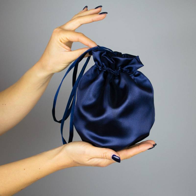 Elegante Tasche Geldbörse Navy Blau Hochzeit Frühling Sommer Satin Geldtasche Kommunion, Party, Kleid Accessoire, Clutch Elegante Tasche Geldbörse Navy Blau Hochzeit Frühling Sommer Satin Geldtasche Kommunion, Party, Kleid Accessoire, Clutch von bridalspain