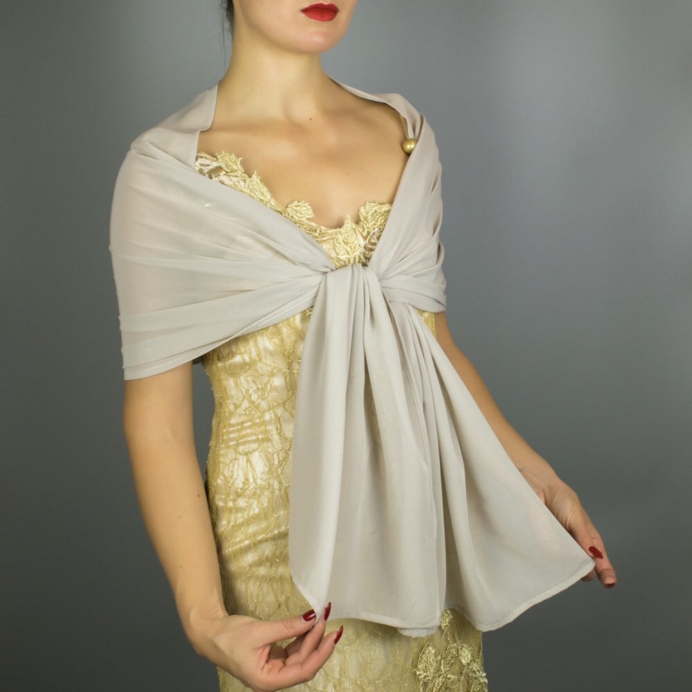 Luxus Chiffon Wickelschal Bolero Winter Hochzeit Champagner Beige Hellgrau Stola Ideal Zum Feiern Luxus Chiffon Wickelschal Bolero Winter Hochzeit Champagner Beige Hellgrau Stola Ideal Zum Feiern von bridalspain
