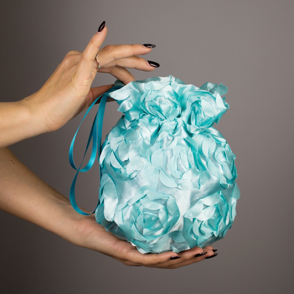 Tasche Geldbörse Hellblau Grün Aquamarin Türkis Petrol Hochzeit Lila Satin Blumen Geldbeutel Kommunion Party Kleid Accessoire Clutch Abschlussball Tasche Geldbörse Hellblau Grün Aquamarin Türkis Petrol Hochzeit Lila Satin Blumen Geldbeutel Kommunion Party Kleid Accessoire Clutch Abschlussball von bridalspain