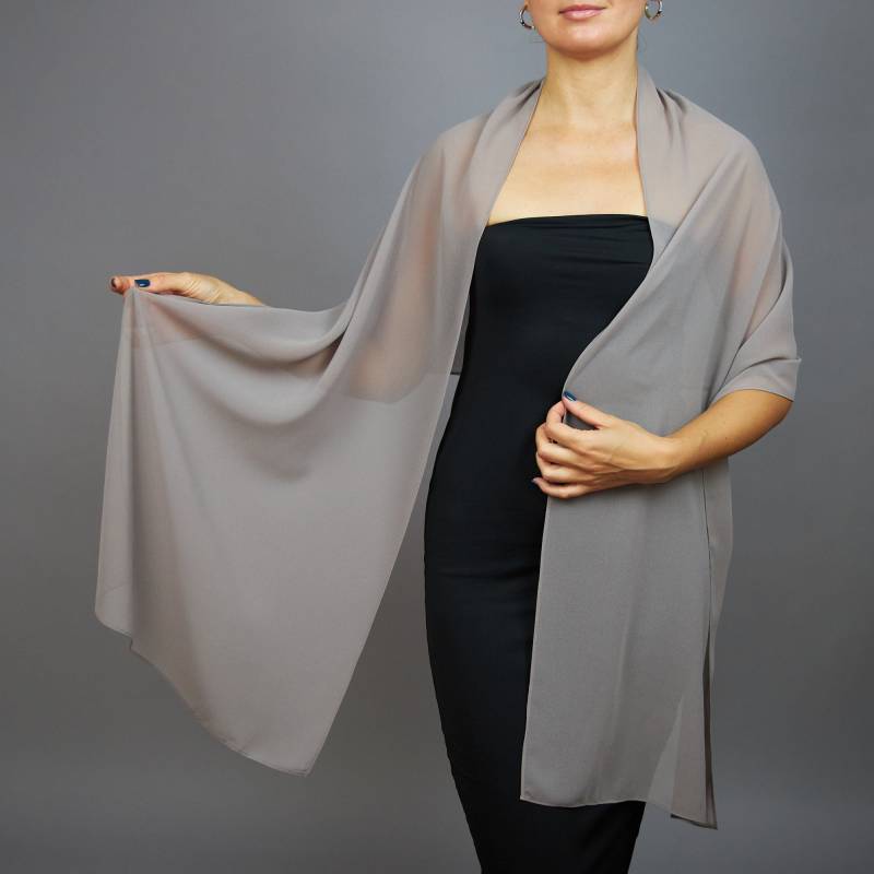 Taupe Beige Chiffon Wrap Taupe Schal Pastellfarben Wrap, Prom Frau Schal, Brautjungfern Wickel, Leichter Abend Wickel Taupe Beige Chiffon Wrap Taupe Schal Pastellfarben Wrap, Prom Frau Schal, Brautjungfern Wickel, Leichter Abend Wickel von bridalspain