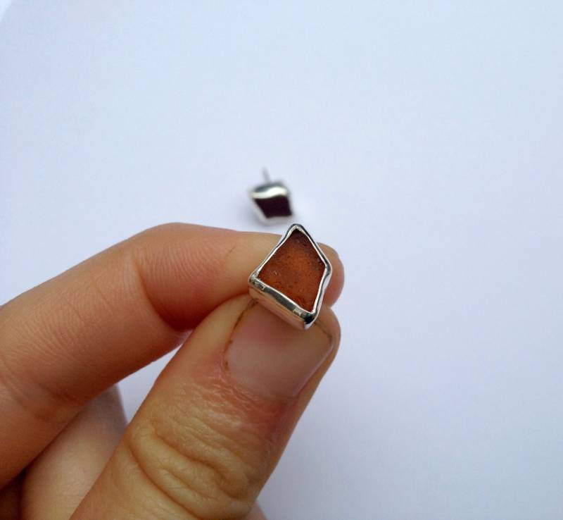 Karamell Seeglas Ohrstecker Feinsilber, Strand Schmuck von bridgetturner