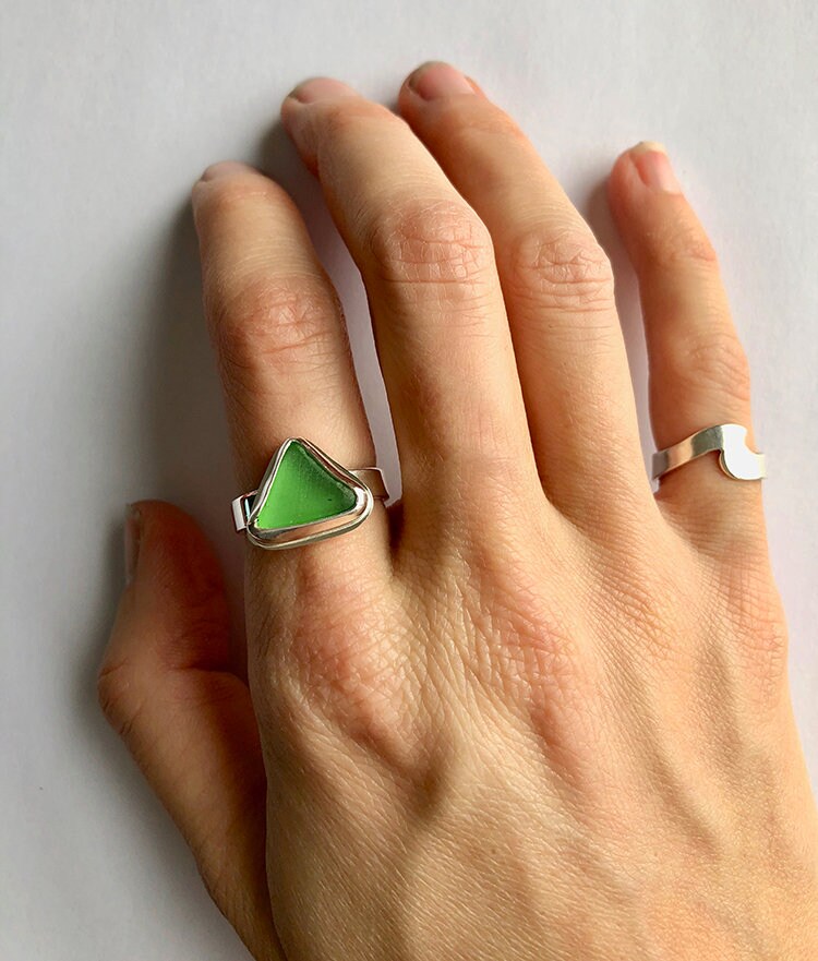 Lime Grüner Seeglas Ring Handgemachter Sterling Silber Schmuck von bridgetturner