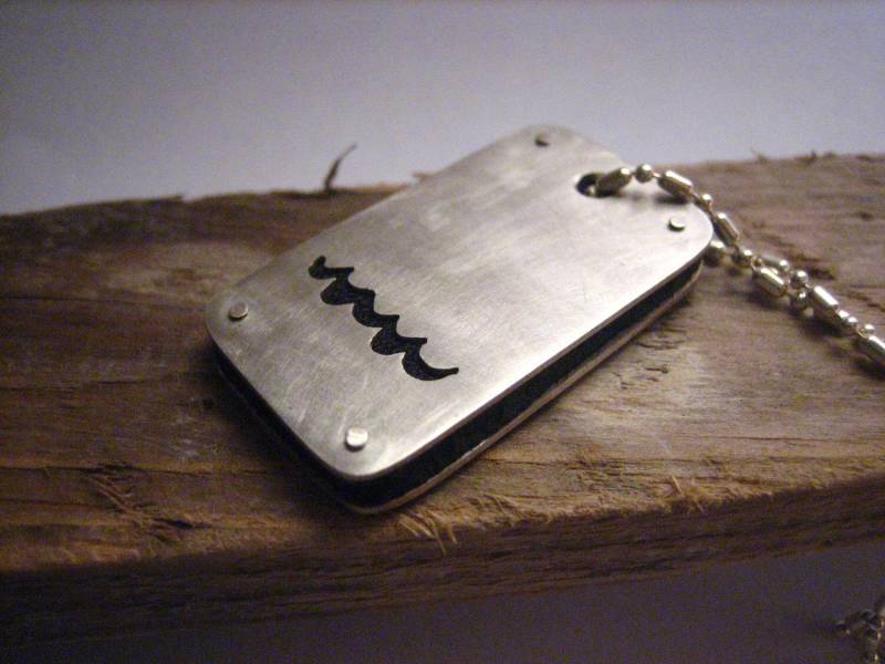 Silber Surf Halskette, Umweltfreundliche Neopren Halskette Hergestellt in Sterling - Collection von bridgetturner