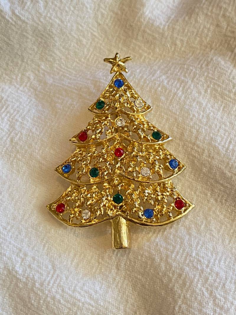 Vintage Brosche Gold Weihnachtsbaum Mit Funkelnden Strass Detail von bringitbackvintage