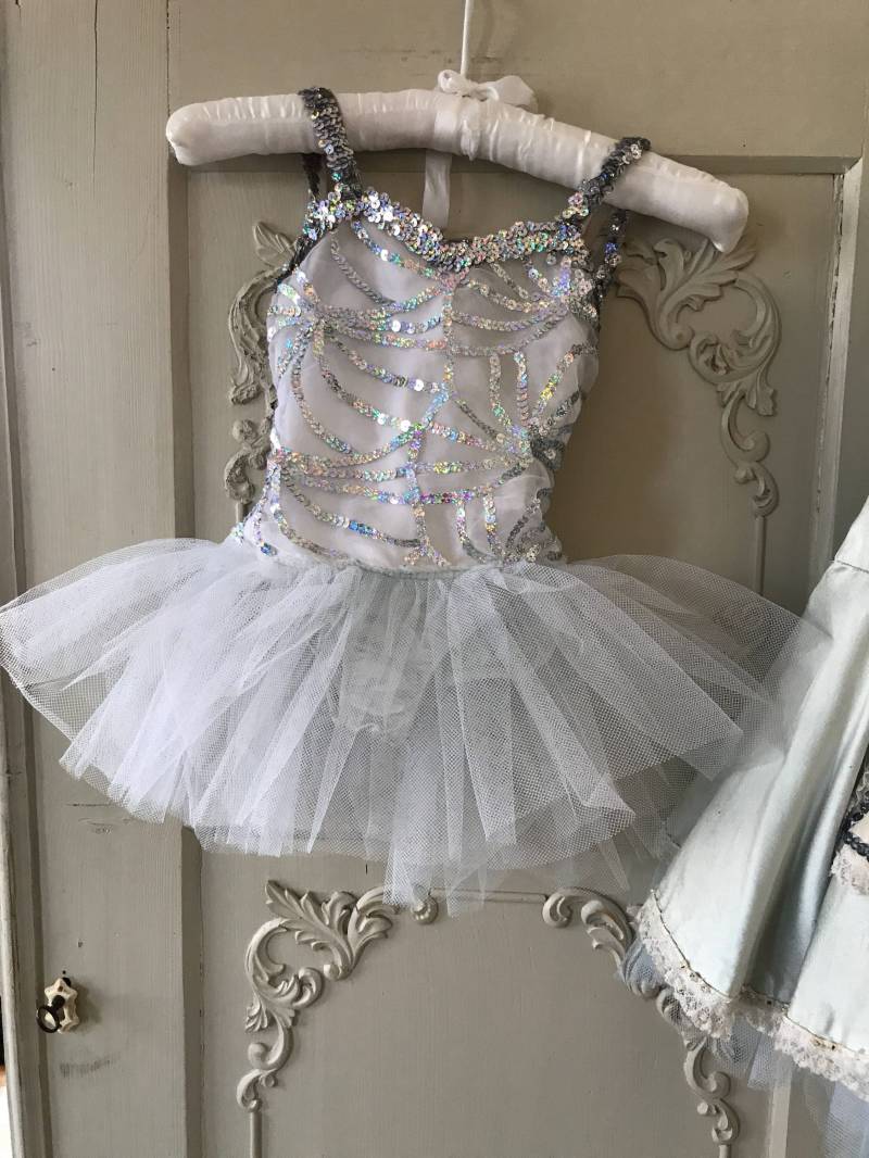 "Kleine, Kleine Tänzerin in Den Farben "Regenboog Pailletten" "Kleine, Kleine Tänzerin in Den Farben "Regenboog Pailletten" von brocadeaux