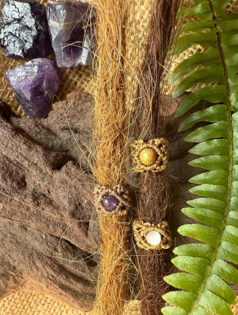 Makramee Dreadperle 4mm Perle Für Dreads | Größe Personalisierbar |Handgeknüpft Dreadbead Boho Hippie Witchy von broccoliwoods