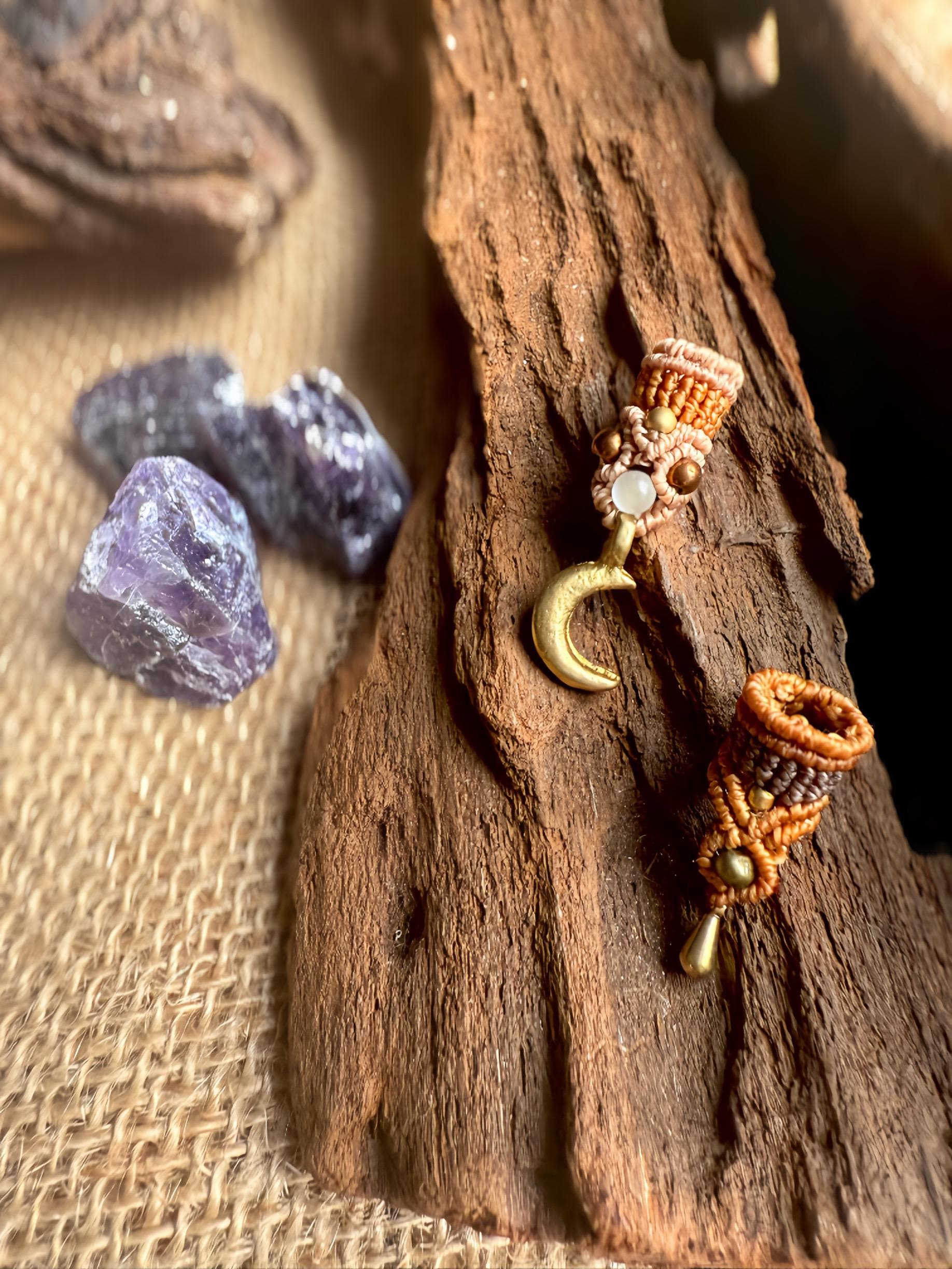 Moon Spirit Dreadschmuck Makramee | Größe Personalisierbar Handgeknüpft Dreadbead Dreadperle Boho Mystic Hippie Witchy von broccoliwoods