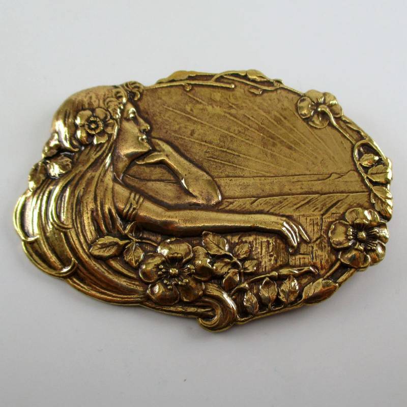Aurora Göttin Der Morgenröte Großer Jugendstil Pin Aus Messing von brocosi
