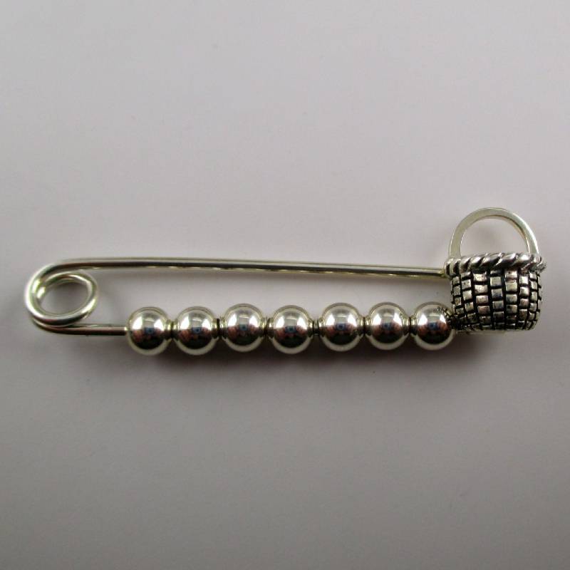 Basket Charm Pin, Sterling Silber, Charm Pin, Schal Brooc, Kilt Brautjungfern Geschenk, Silber Brosche, Perlen Tochter Geschenk Basket Charm Pin, Sterling Silber, Charm Pin, Schal Brooc, Kilt Brautjungfern Geschenk, Silber Brosche, Perlen Tochter Geschenk von brocosi