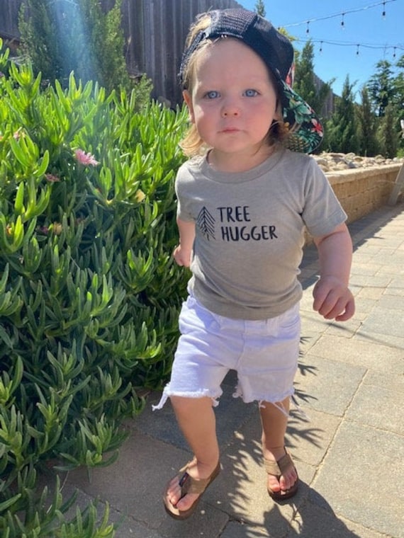 Baum Hugger T-Shirt Baum Hugger T-Shirt von brookeandmarleyco