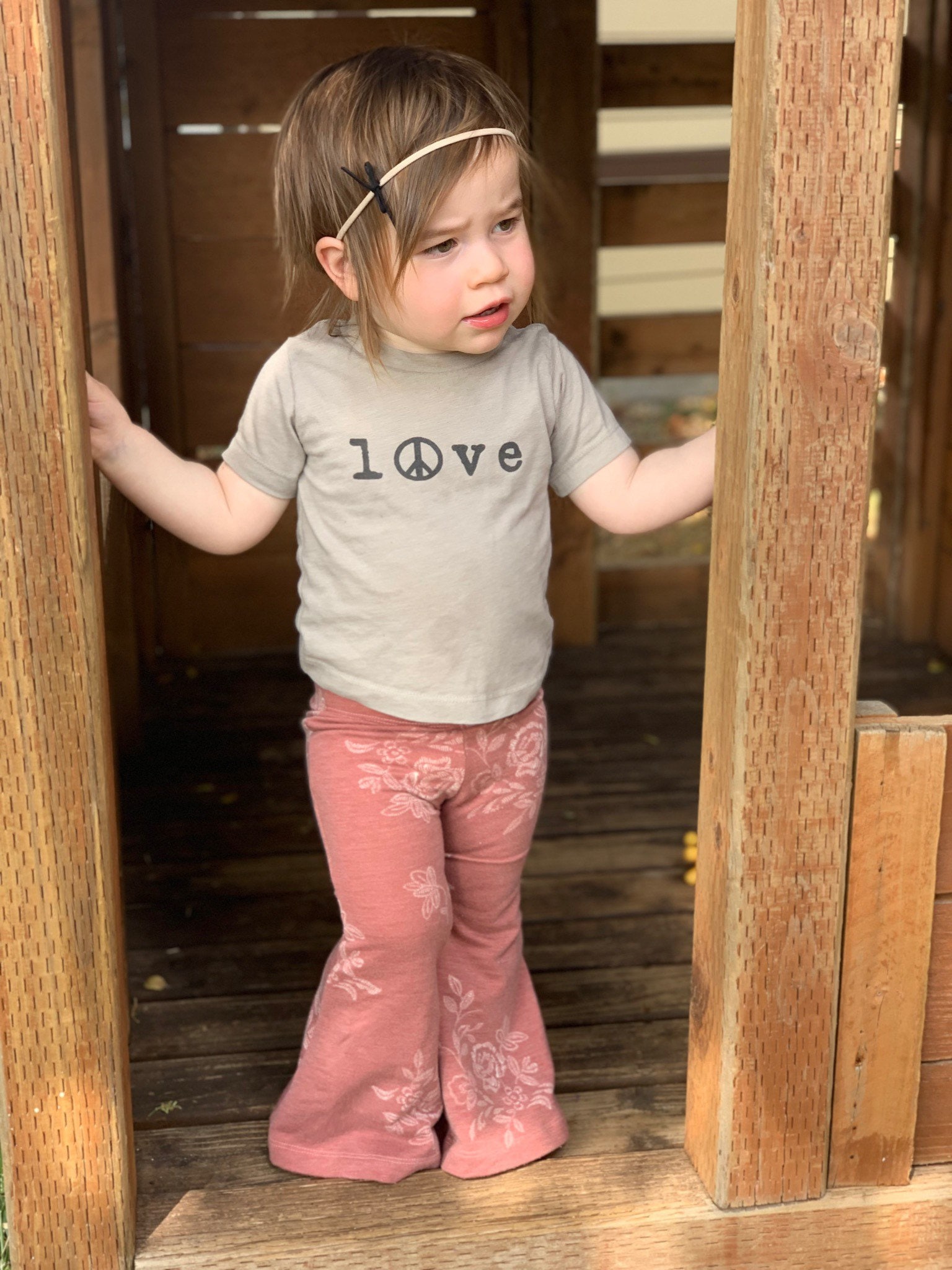 Liebe T-Shirt Liebe T-Shirt von brookeandmarleyco